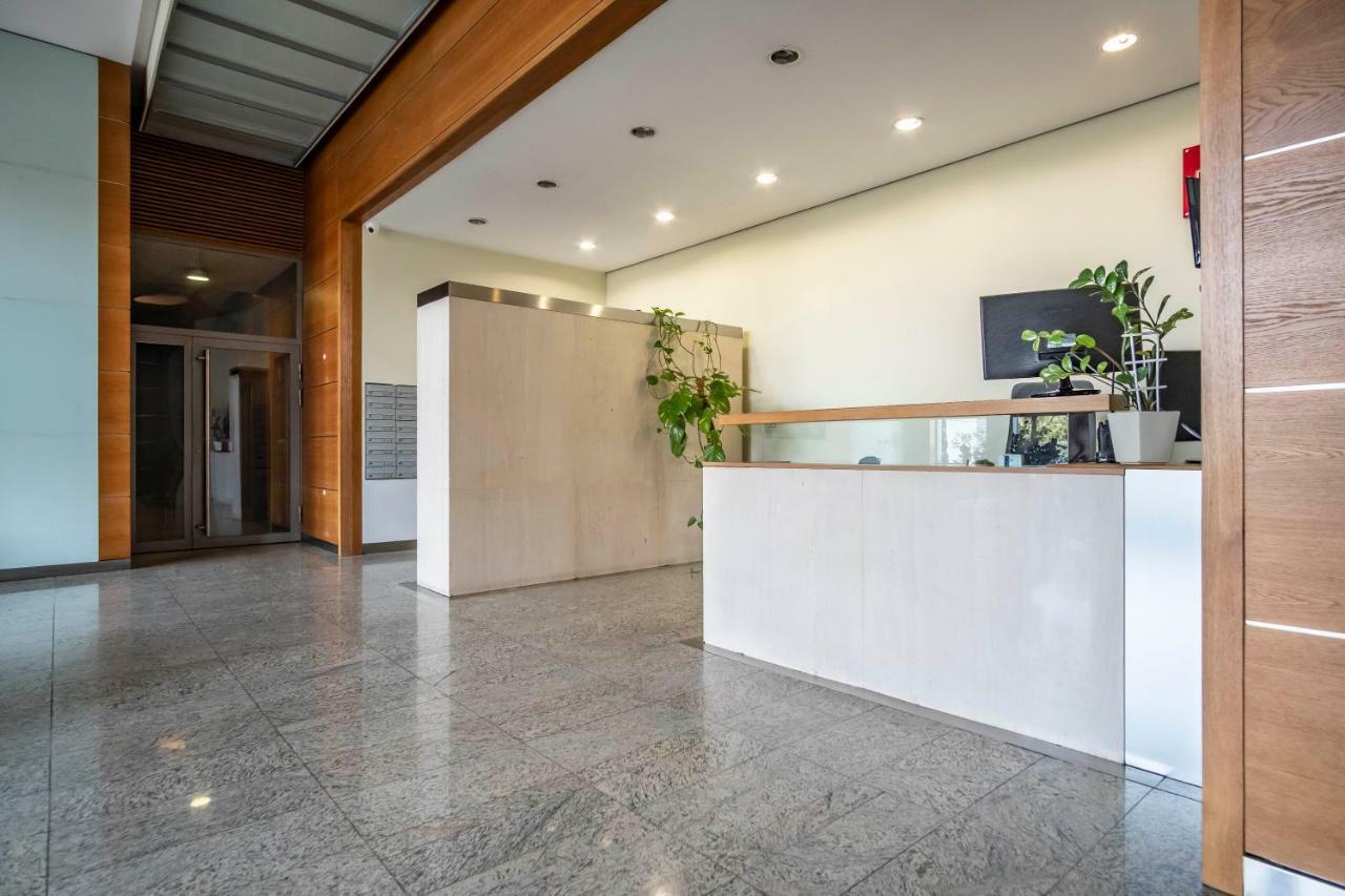 Dworzec Gdanski Apartament Varsovia Exterior foto