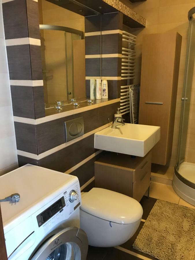 Dworzec Gdanski Apartament Varsovia Exterior foto